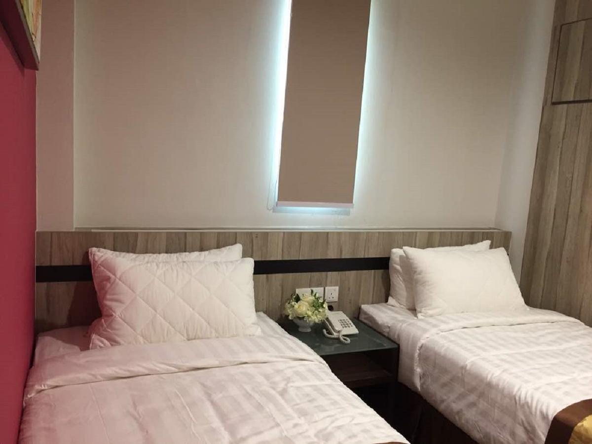 Meriton Inn Куантан Экстерьер фото